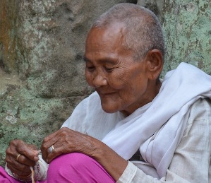 Angkor Nun: 75 year-old Buddhist devotee