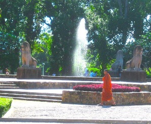 Siem Reap Fountain and Monk